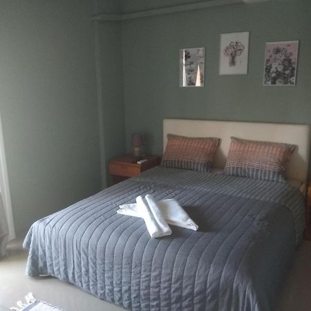 자일로카스트론 Cute Small Flat Near The Beach 아파트 외부 사진